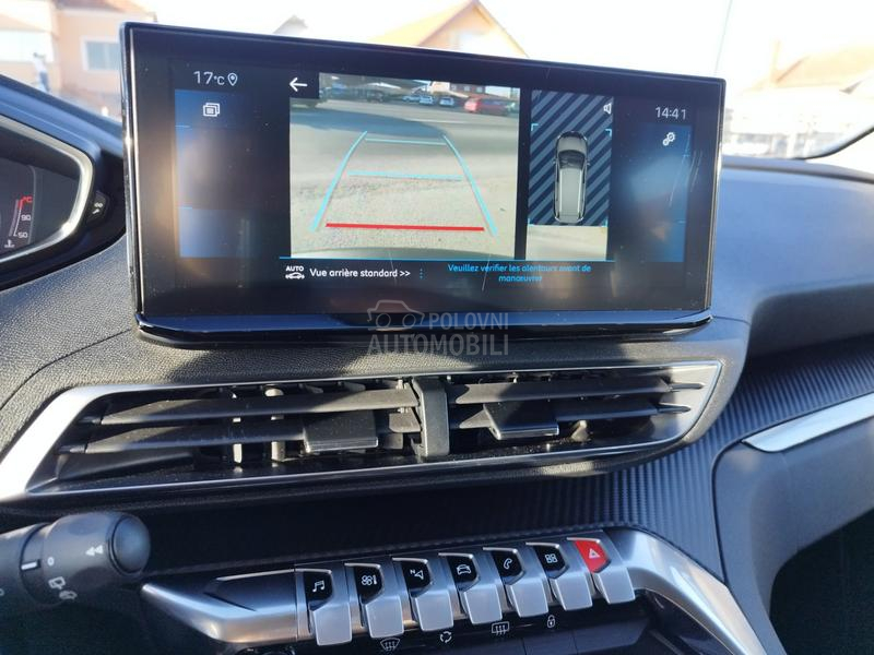 Peugeot 5008 1.5 BLUEHDI