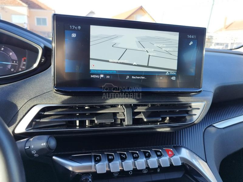 Peugeot 5008 1.5 BLUEHDI