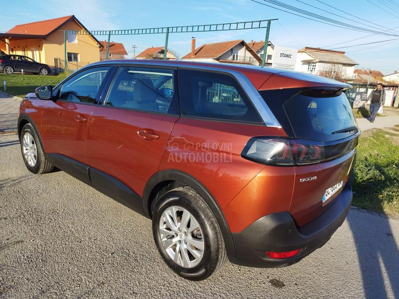 Peugeot 5008 1.5 BLUEHDI