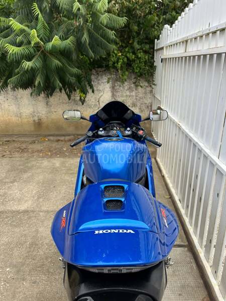 Honda cbr600rr cbr 600rr A2