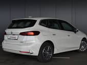 BMW 218 i Luxury Line AT