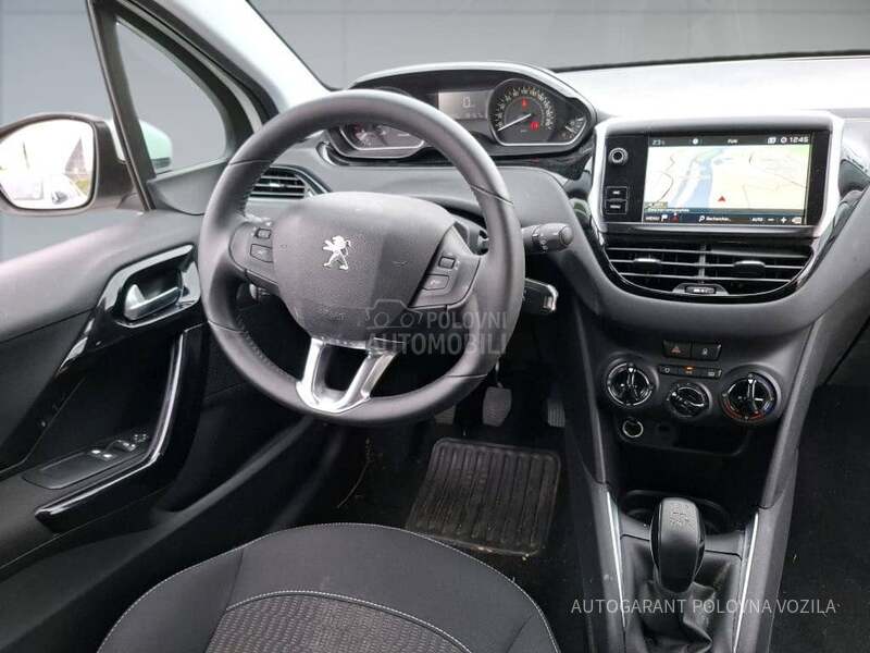 Peugeot 208 1.2 PURETECH ACTIVE