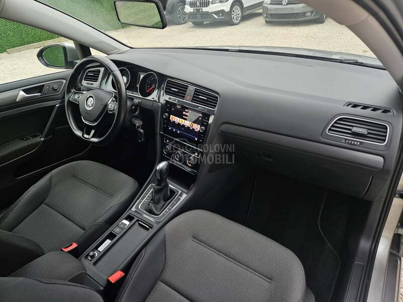 Volkswagen Golf 7 1.5TSi Metan T o P