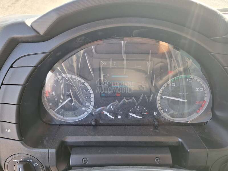 Iveco T WAY AD410T43 H  SV84