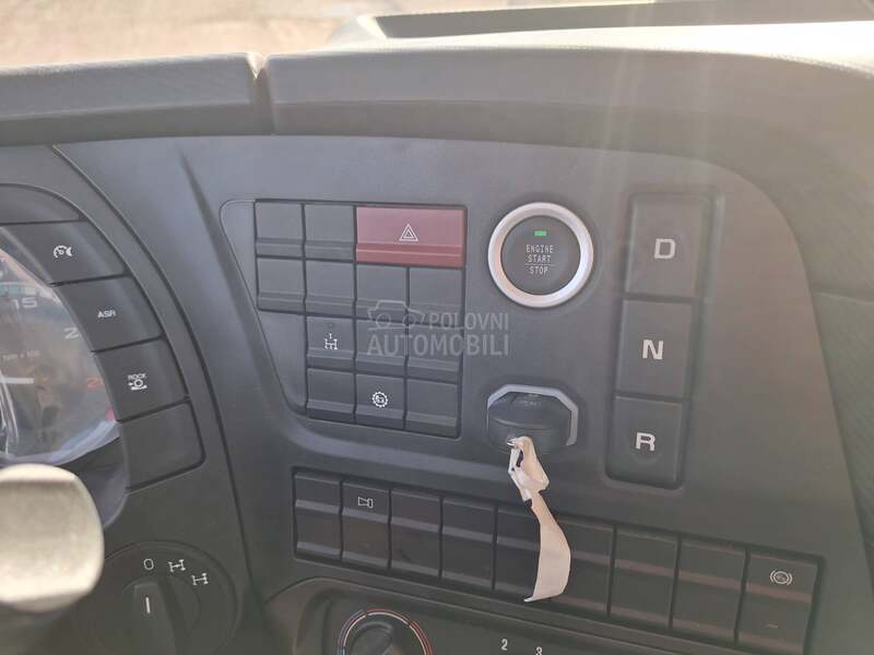 Iveco T WAY AD410T43 H  SV84