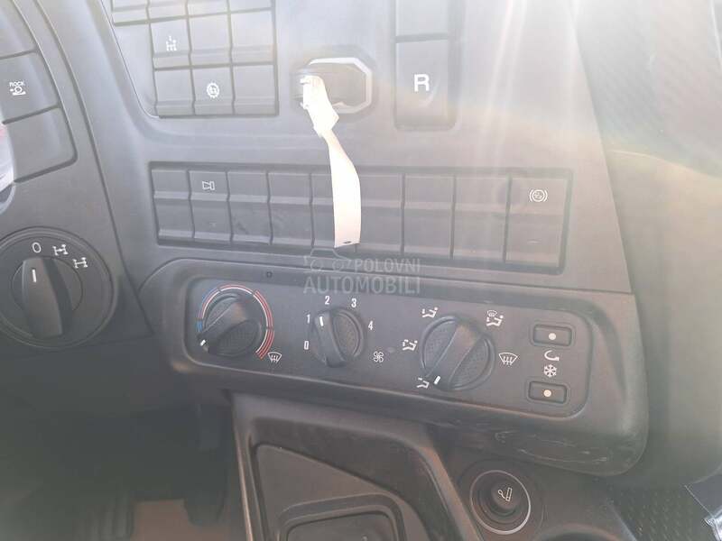 Iveco T WAY AD410T43 H  SV84