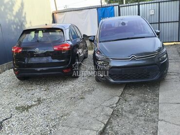 Citroen C4 Picasso 2015. god. -  kompletan auto u delovima