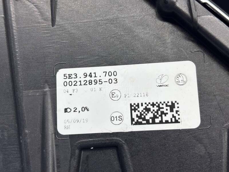Desna maglenka za Octavia 4