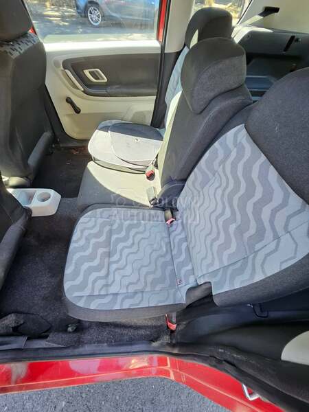 Škoda Roomster 1.4