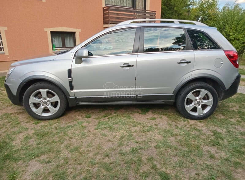Opel Antara 