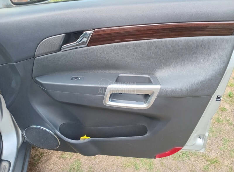 Opel Antara 