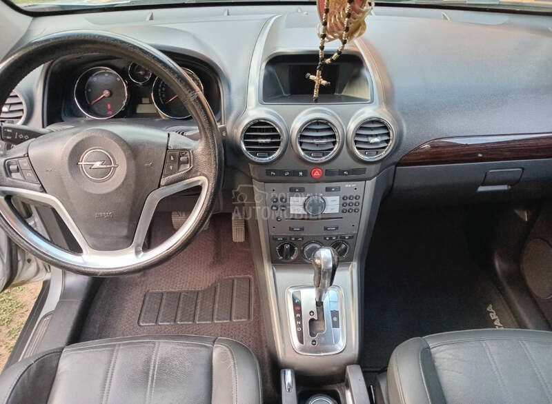 Opel Antara 