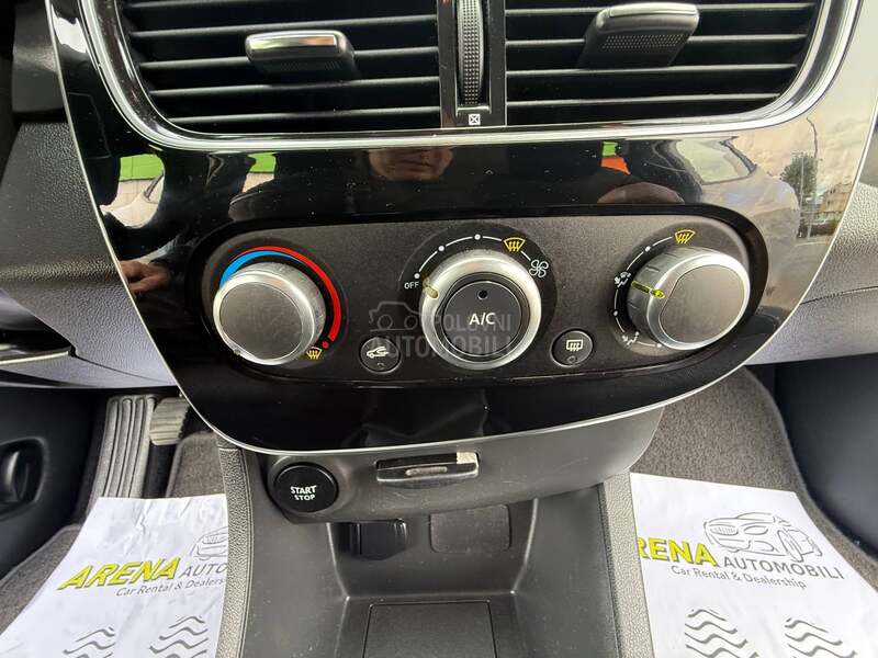 Renault Clio REZERVISAN