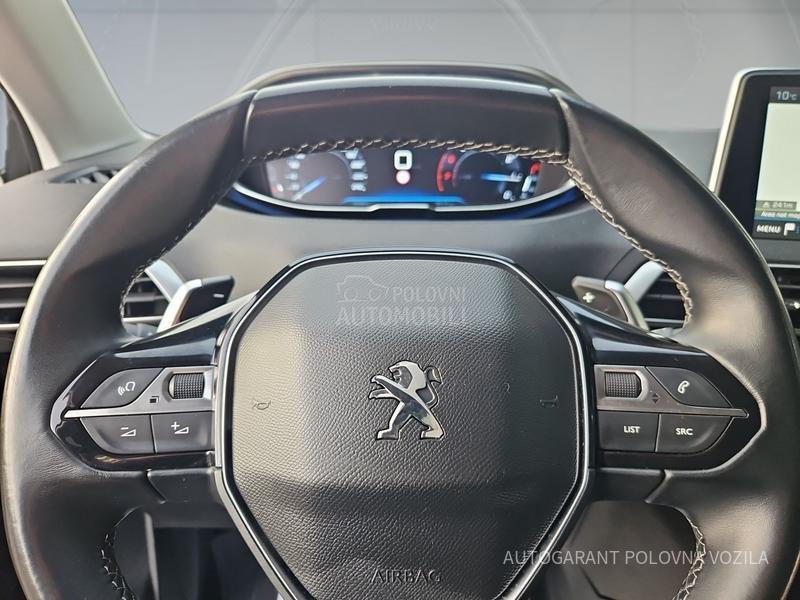 Peugeot 3008 1.2 ACTIVE A/T