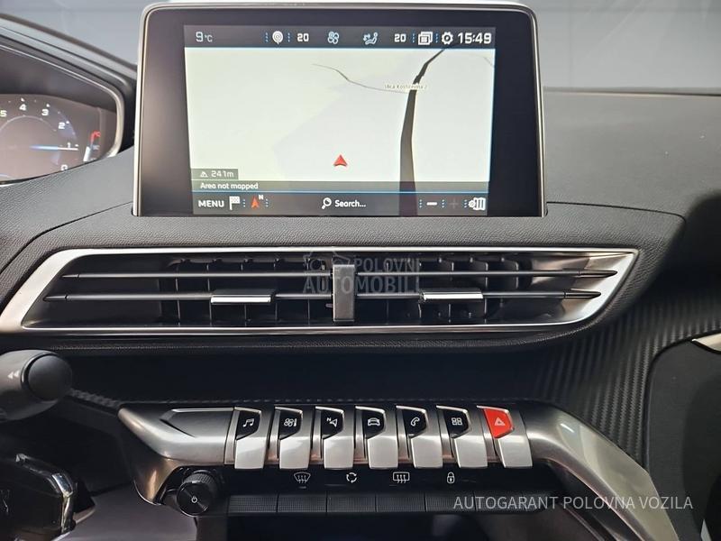 Peugeot 3008 1.2 ACTIVE A/T