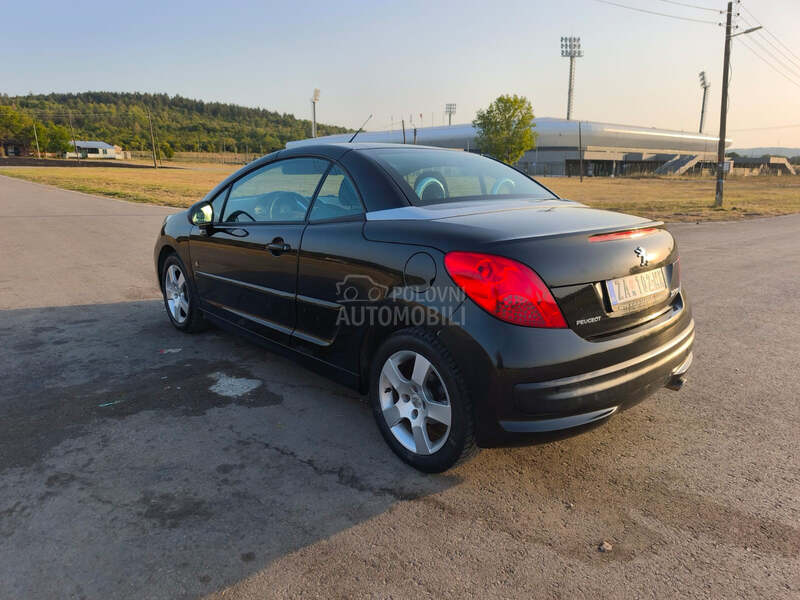 Peugeot 207 1.6 cc
