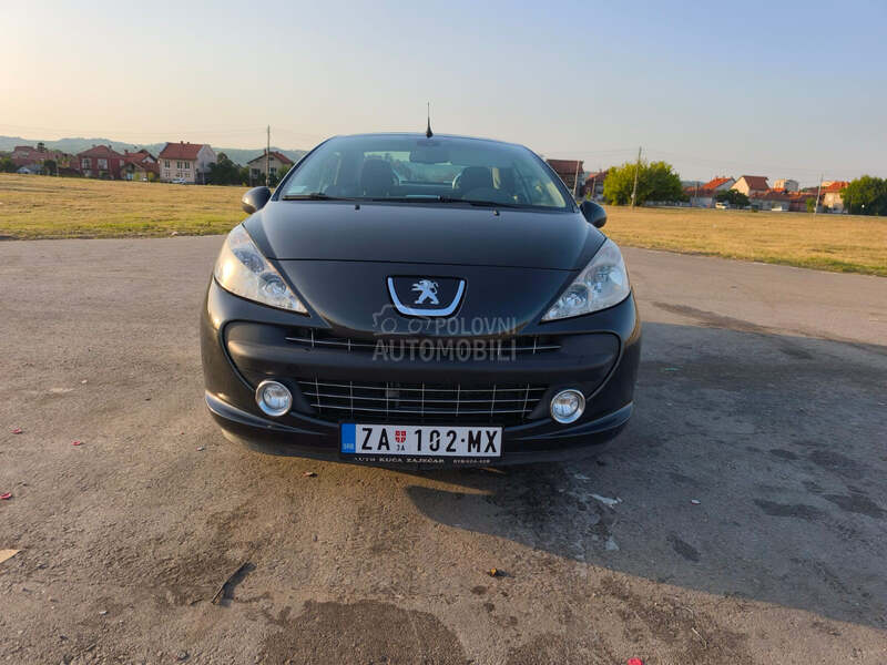 Peugeot 207 1.6 cc