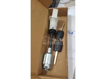 Brava haube za Ford C-Max od 2003. do 2011. god.