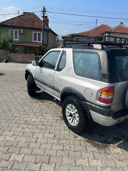 Opel Frontera 