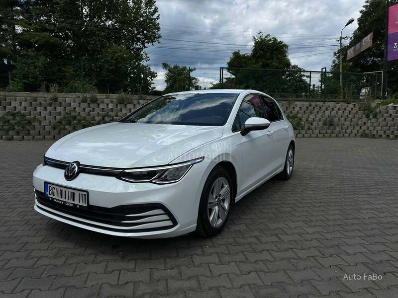 Volkswagen Golf 8 Life