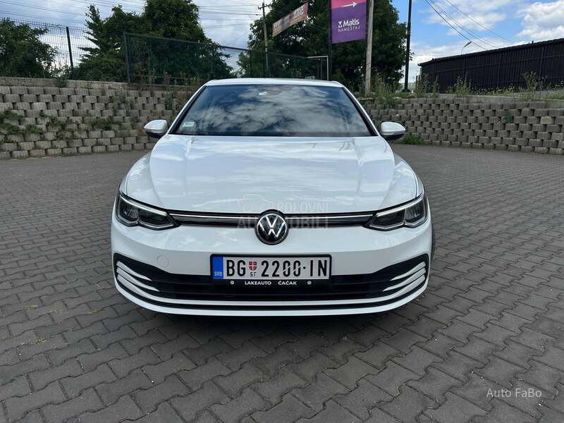 Volkswagen Golf 8 Life