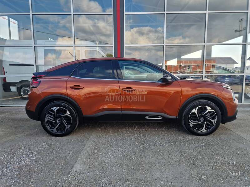 Citroen C4 1.2 PURETECH SHINE