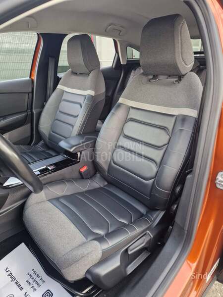 Citroen C4 1.2 PURETECH SHINE