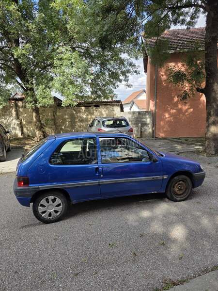 Citroen Saxo 