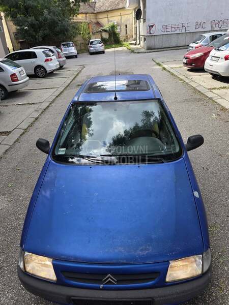 Citroen Saxo 
