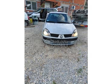 Renault Clio 2004. god. -  kompletan auto u delovima