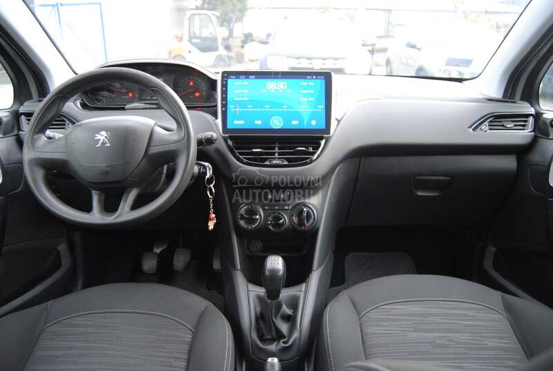 Peugeot 208 1,6 HDI