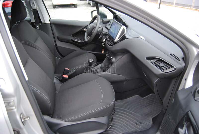 Peugeot 208 1,6 HDI