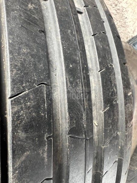Pirelli 245/35 R20 Letnja