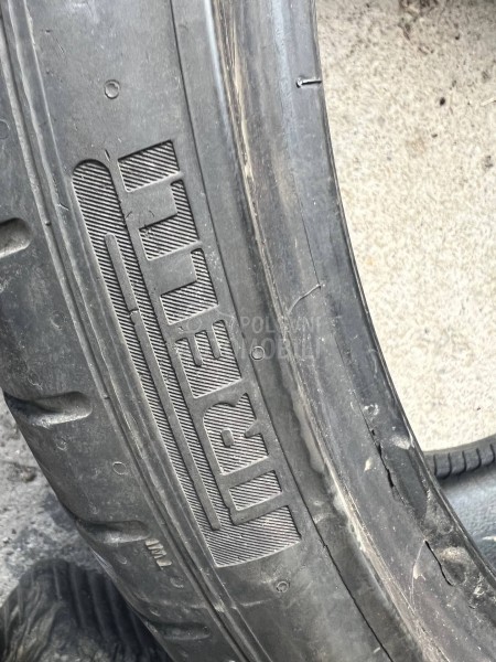 Pirelli 245/35 R20 Letnja