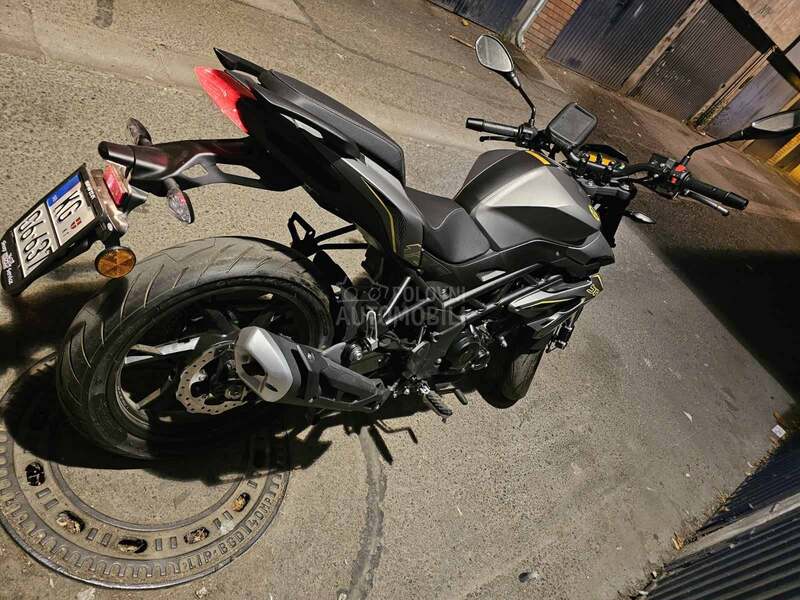 Benelli 125