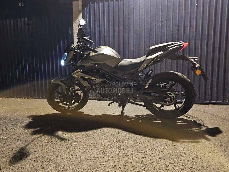 Benelli 125