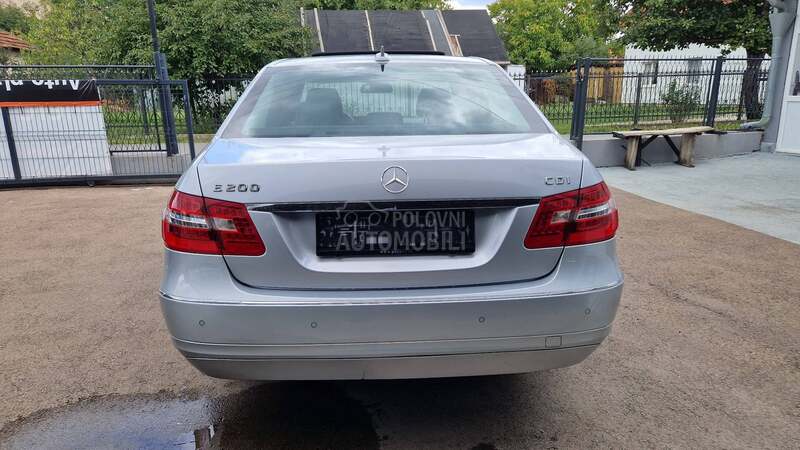 Mercedes Benz E 200 avangard