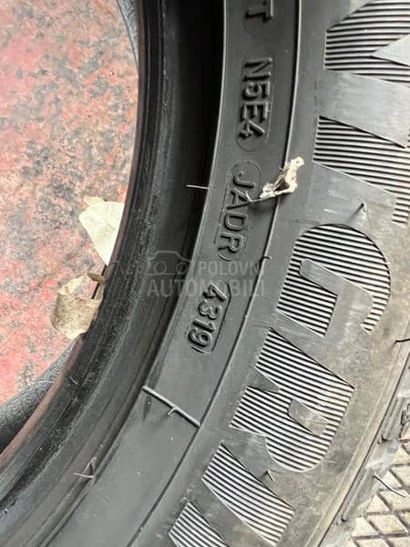Goodyear 235/60 R18 Sve sezone