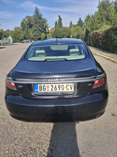 Saab 9-5 tid4