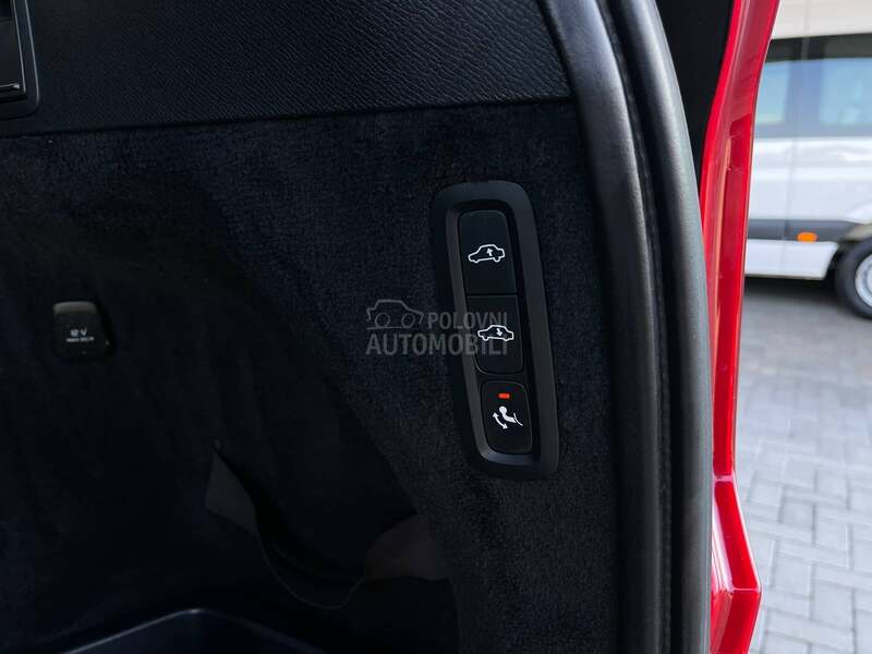 Volvo XC90 D5 INSCRIPTION CH