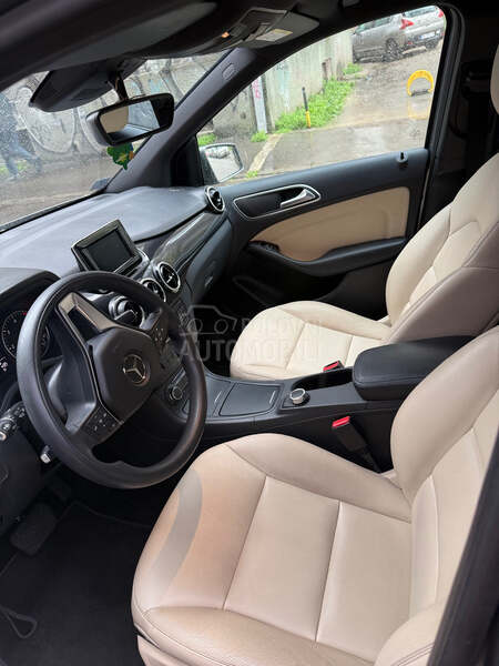 Mercedes Benz B 200 CDI