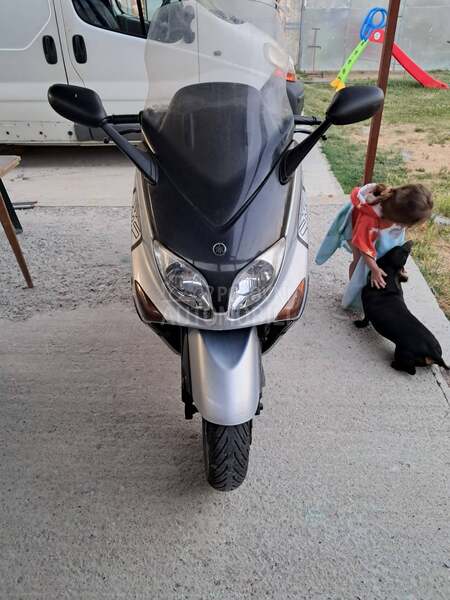 Yamaha T Max