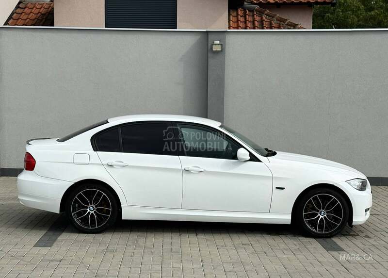 BMW 320d 2.0D-XDRIVE N0V