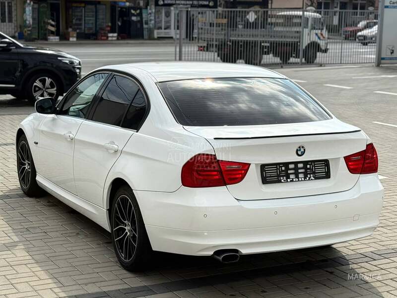 BMW 320d 2.0D-XDRIVE N0V