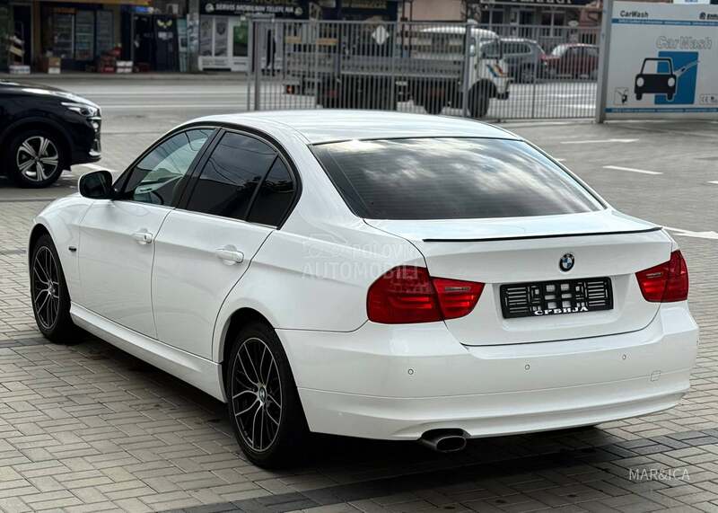 BMW 320d 2.0D-XDRIVE N0V