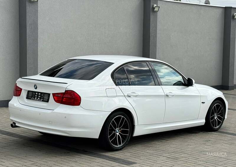 BMW 320d 2.0D-XDRIVE N0V