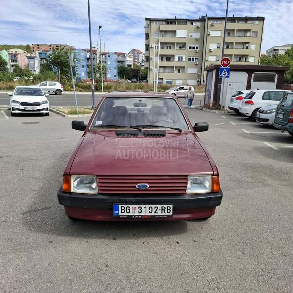 Ford Escort 