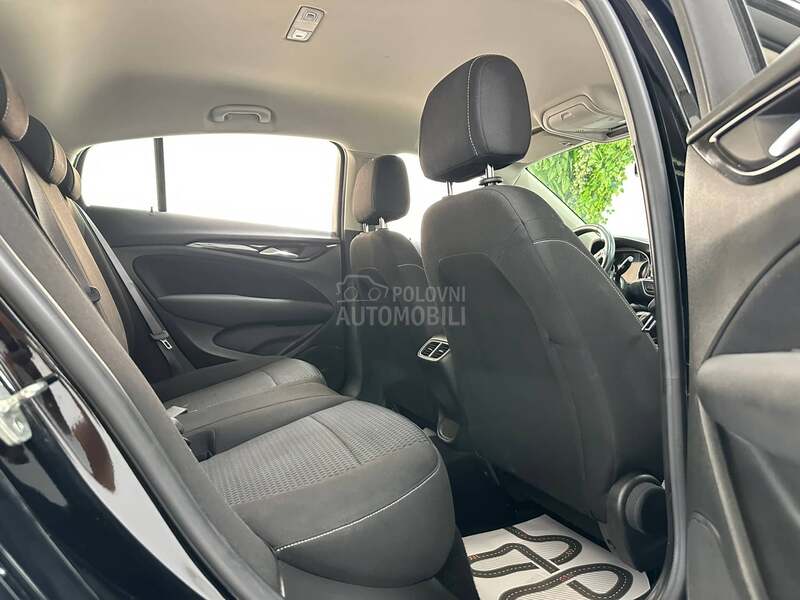 Opel Insignia 1.5 CDTI INNOVATION