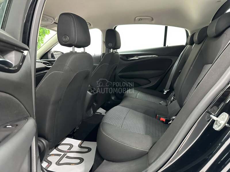 Opel Insignia 1.5 CDTI INNOVATION