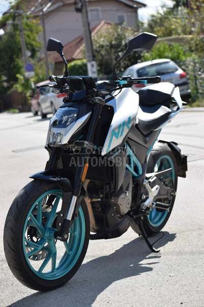 CFMOTO nk 300